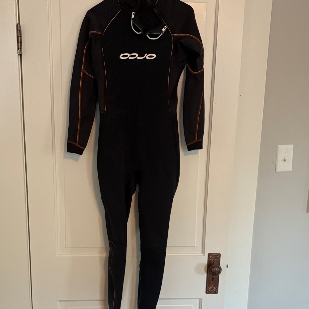 Orca Black and‎ Orange Full-Body Wetsuit